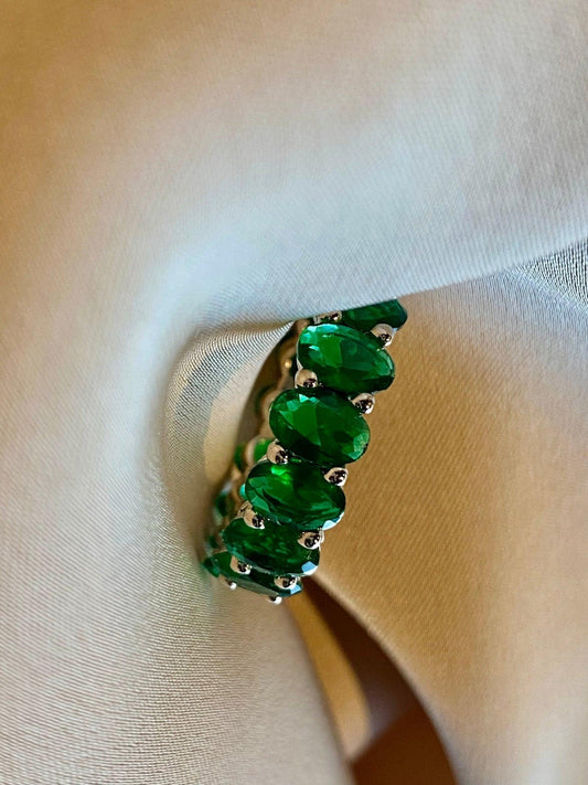 Emerald eternity ring Oval cut - TIA KOREA