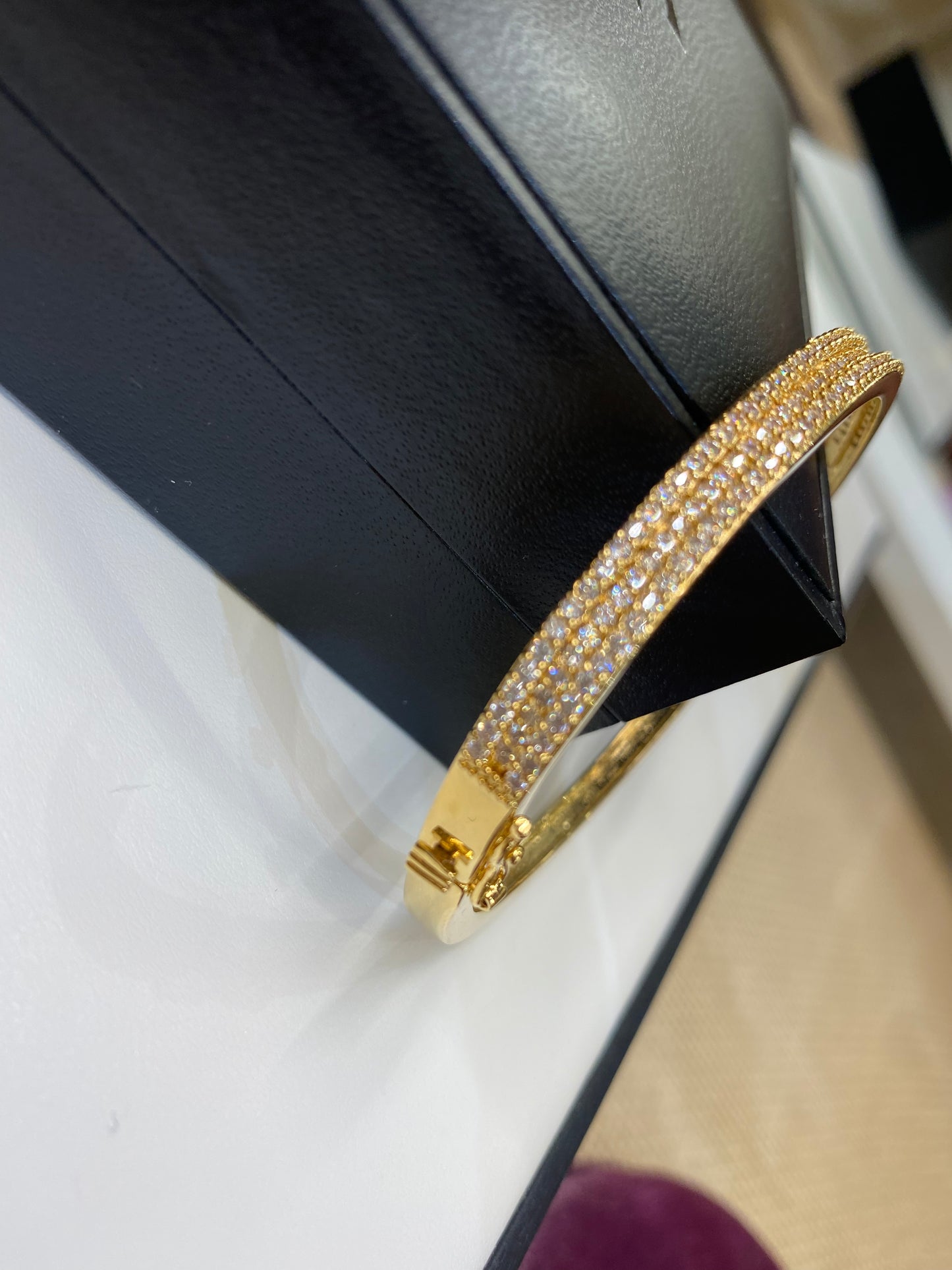 Tia luxe fancy cut contemporary bangle - TIA KOREA