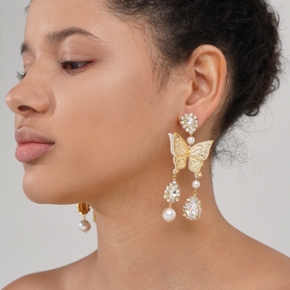 18K Gold filed double layering butterfly earrings in white - TIA KOREA