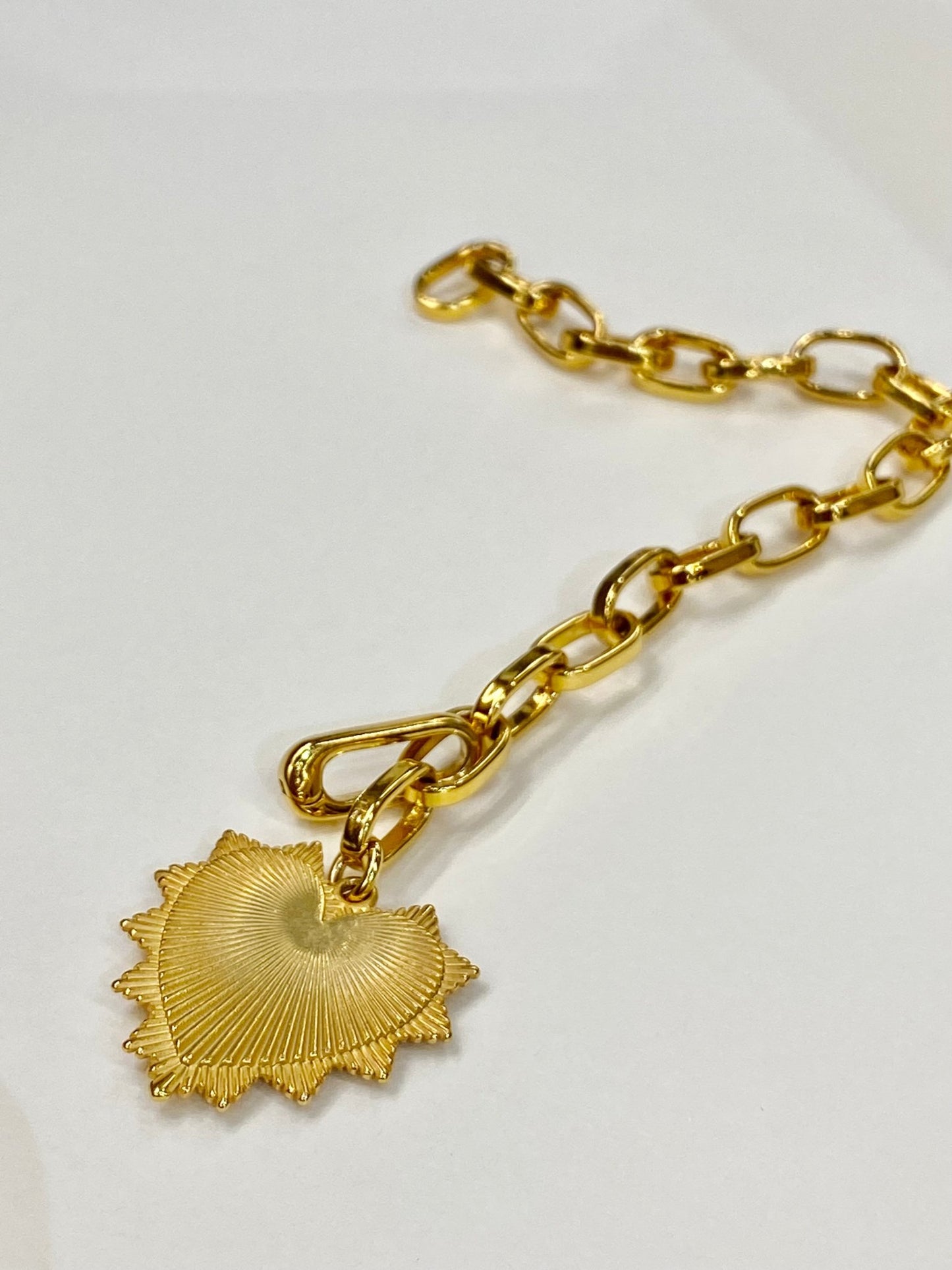 24K GOLD FILLED HEART CHAIN BRACELET - TIA KOREA