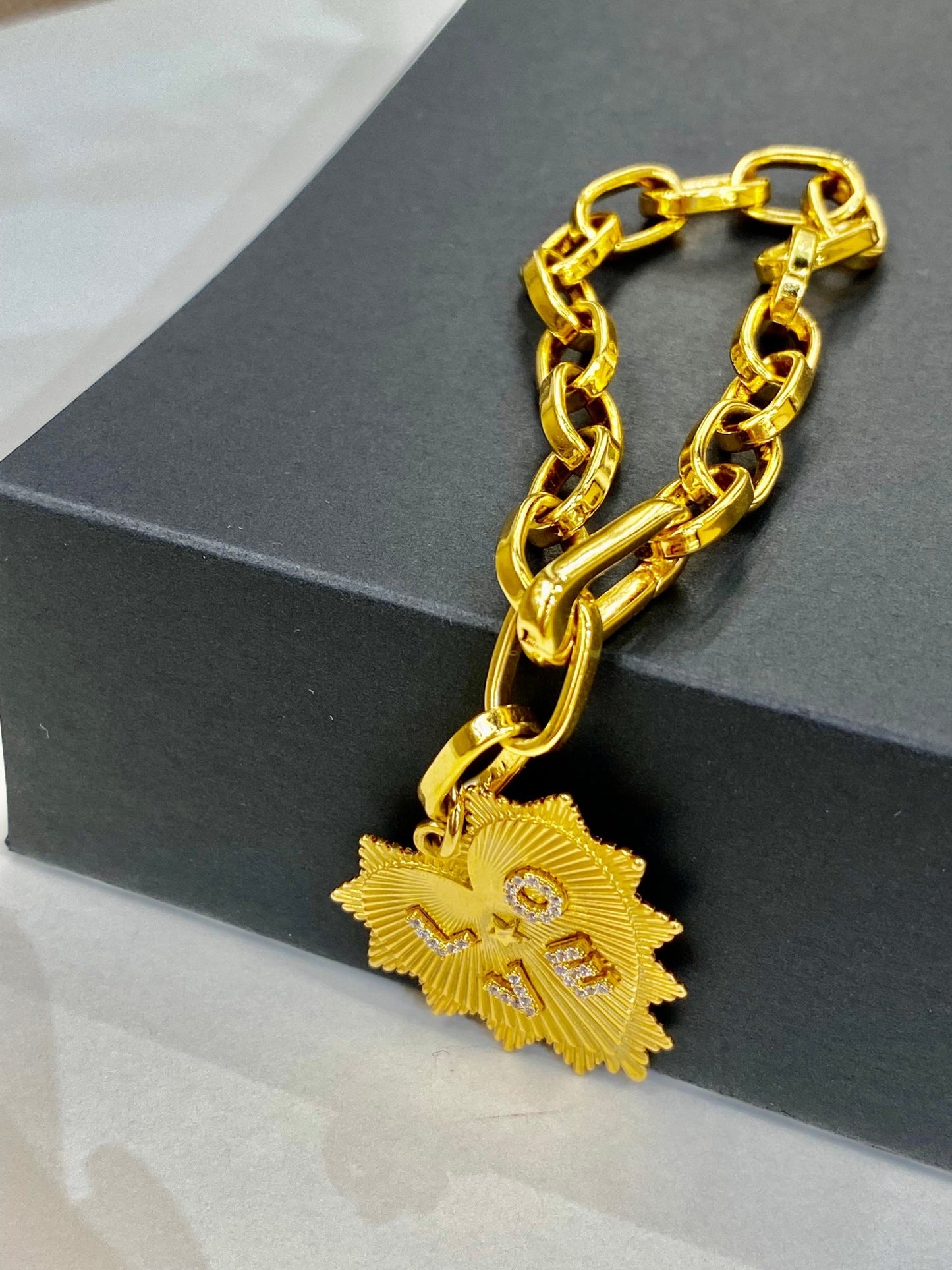 24K GOLD FILLED HEART CHAIN BRACELET - TIA KOREA