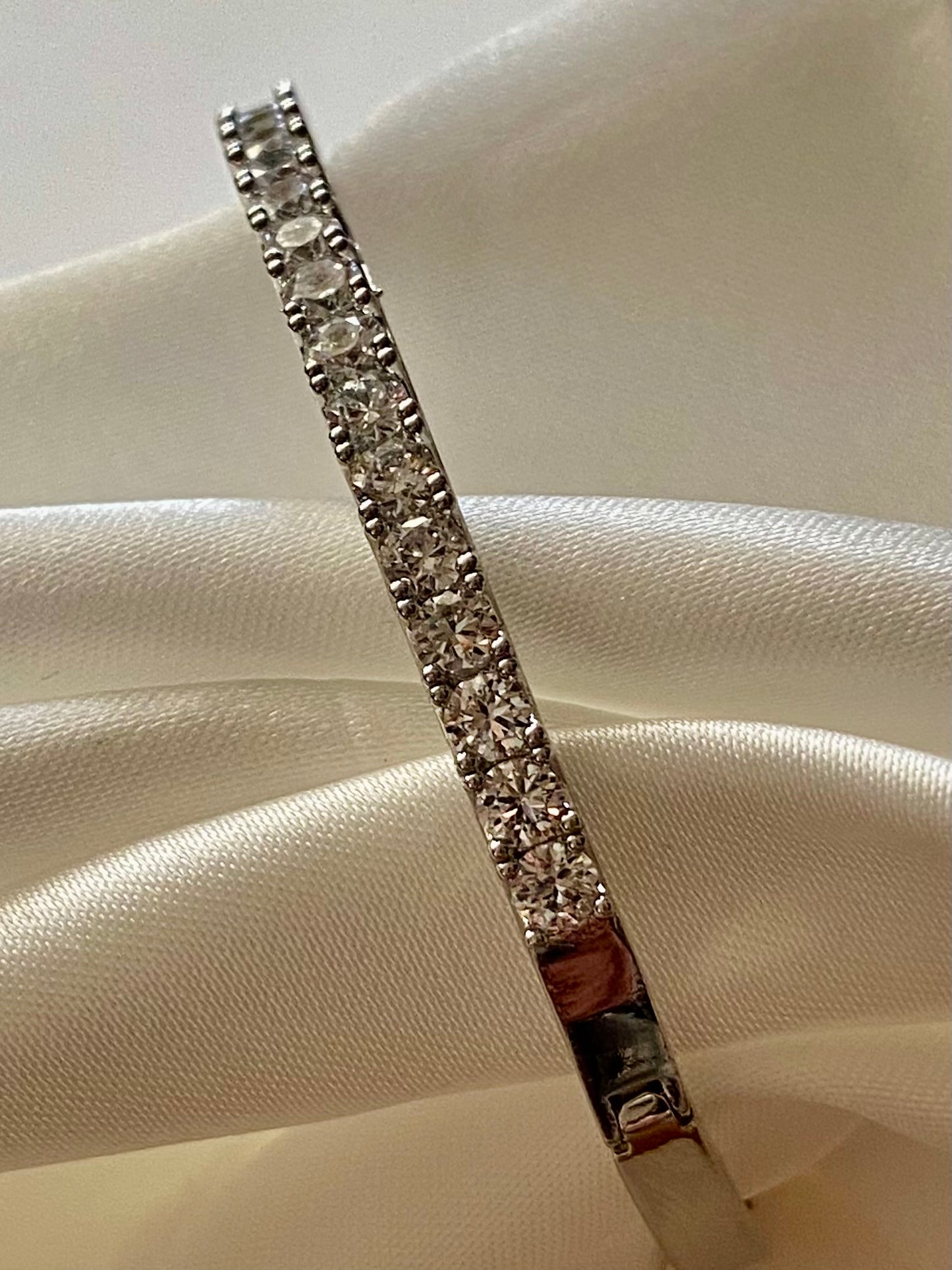 4mm diamond bangle bracelet