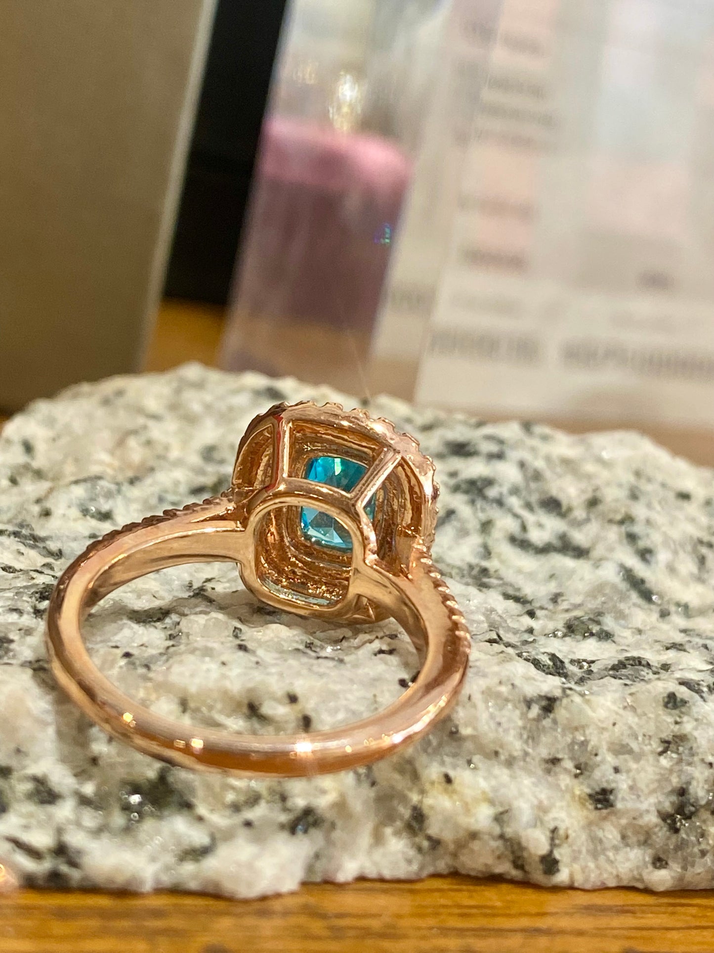 3carats Aqua blue topaz Solitaire ring