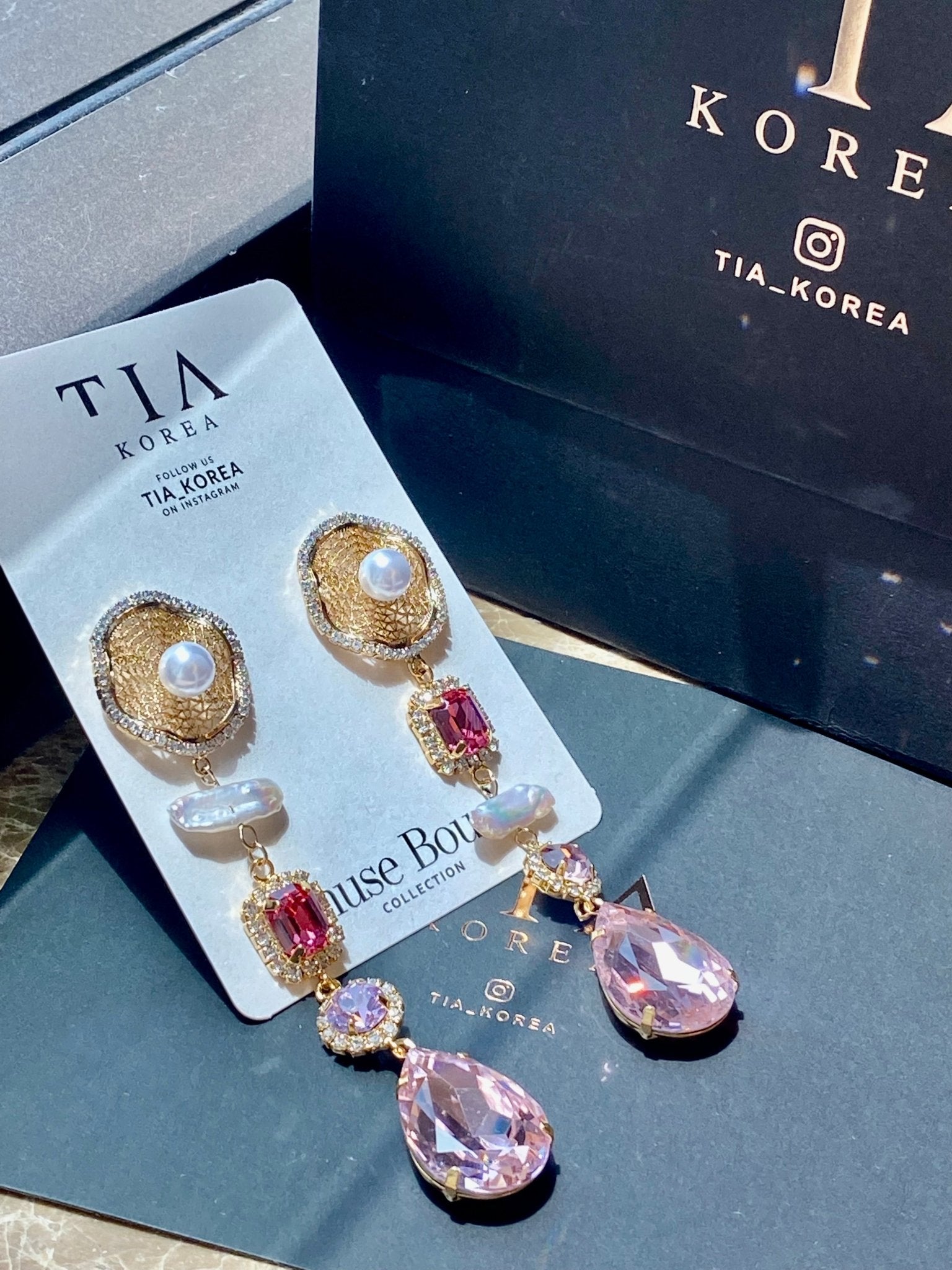 Pink Crystal and Gold pearl earrings - TIA KOREA