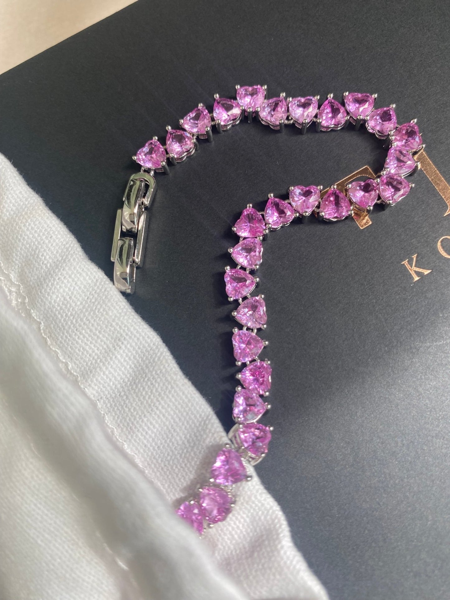 Pink diamond heart cut bracelet - TIA KOREA