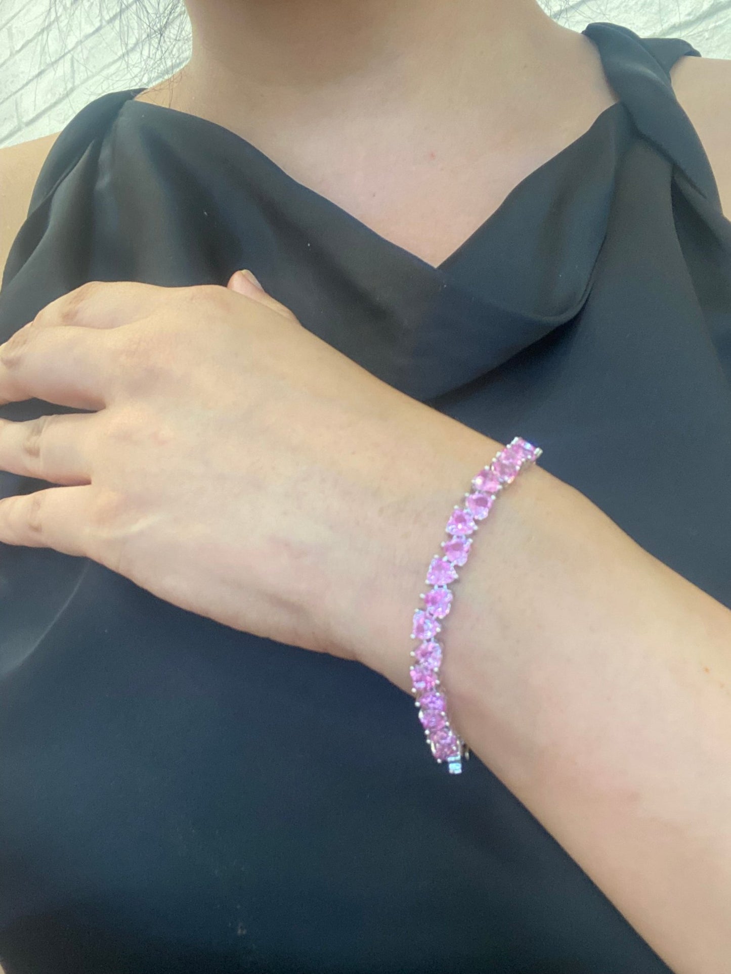 Pink diamond heart cut bracelet - TIA KOREA