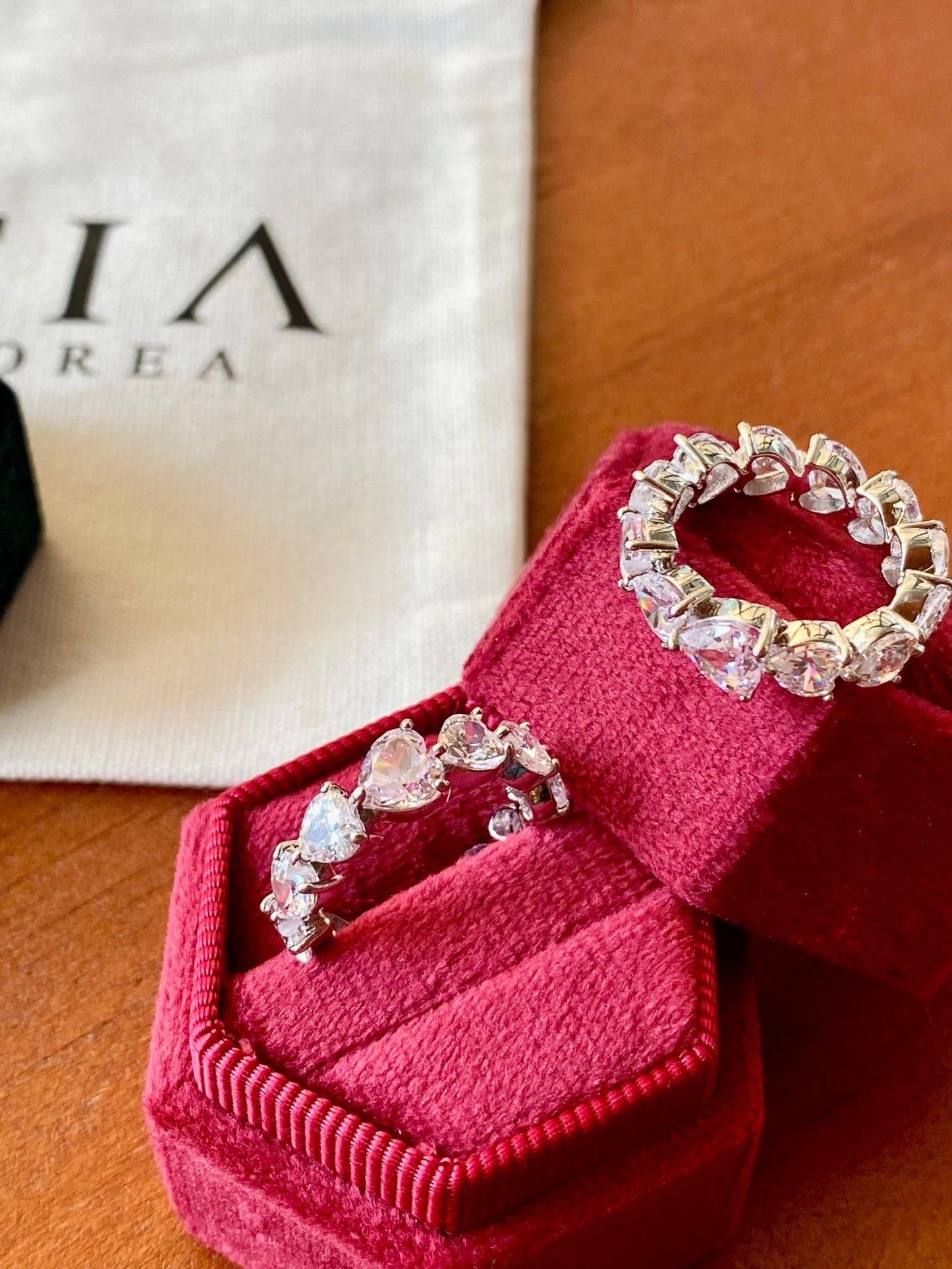 Pink diamond heart cut eternity band ring - TIA KOREA