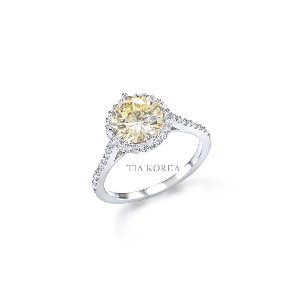 Yellow diamond solitaire ring 2carat halo cut ring - TIA KOREA