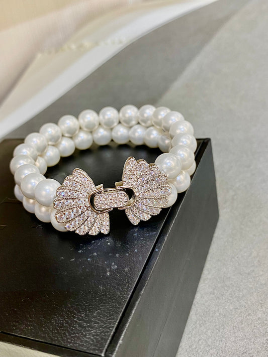 Tia Luxe Crafted Pearl bracelet