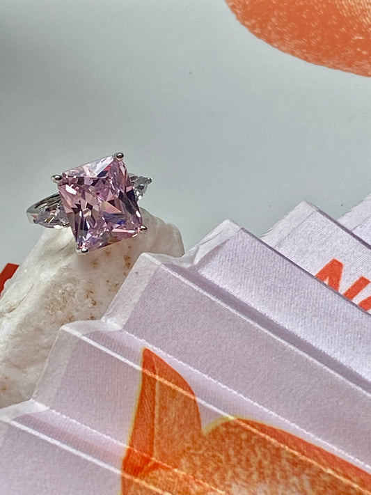 10Carats  pink Sapphire ring