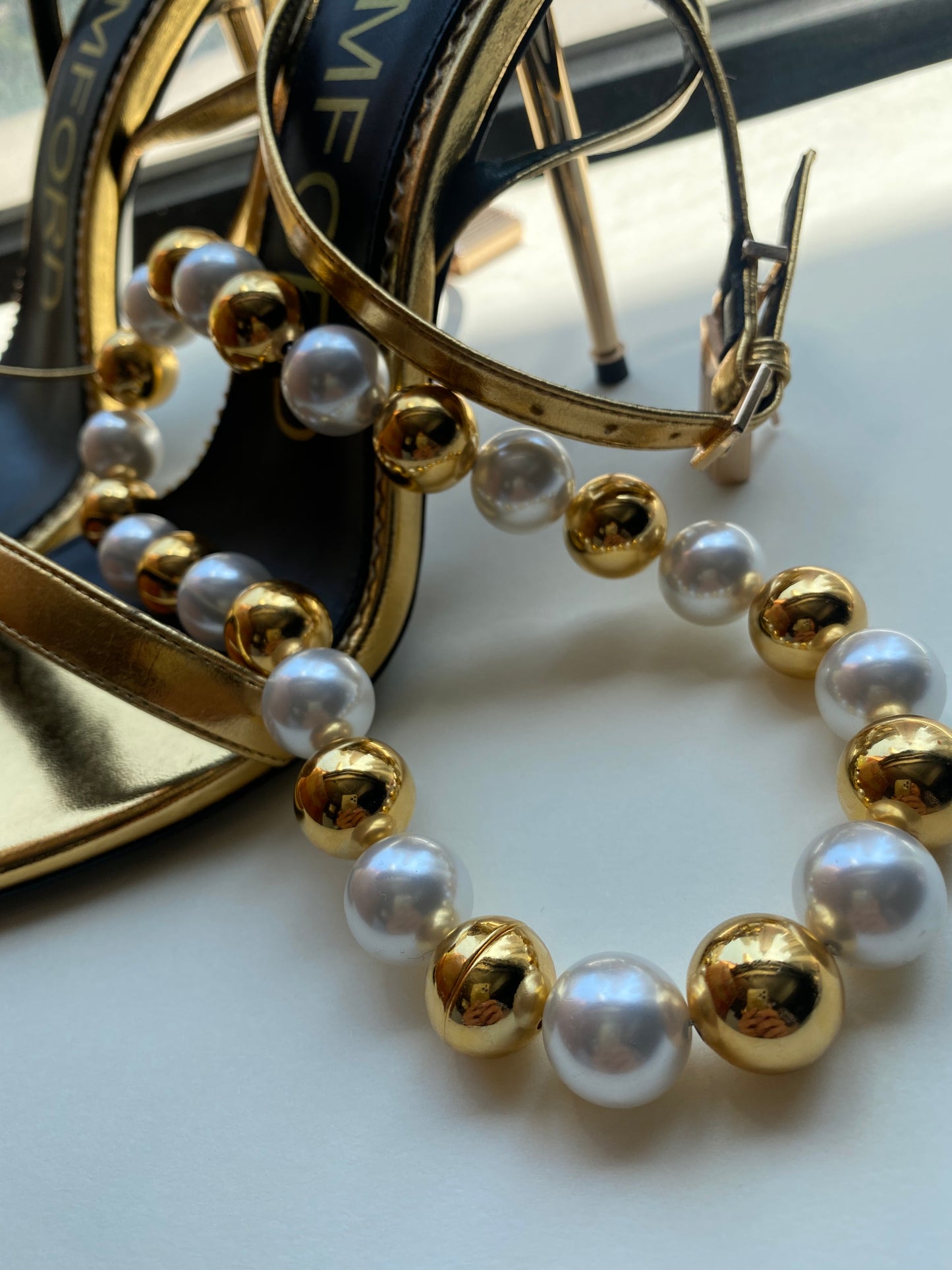 15mm gold balls and pearls in magnetic choker
